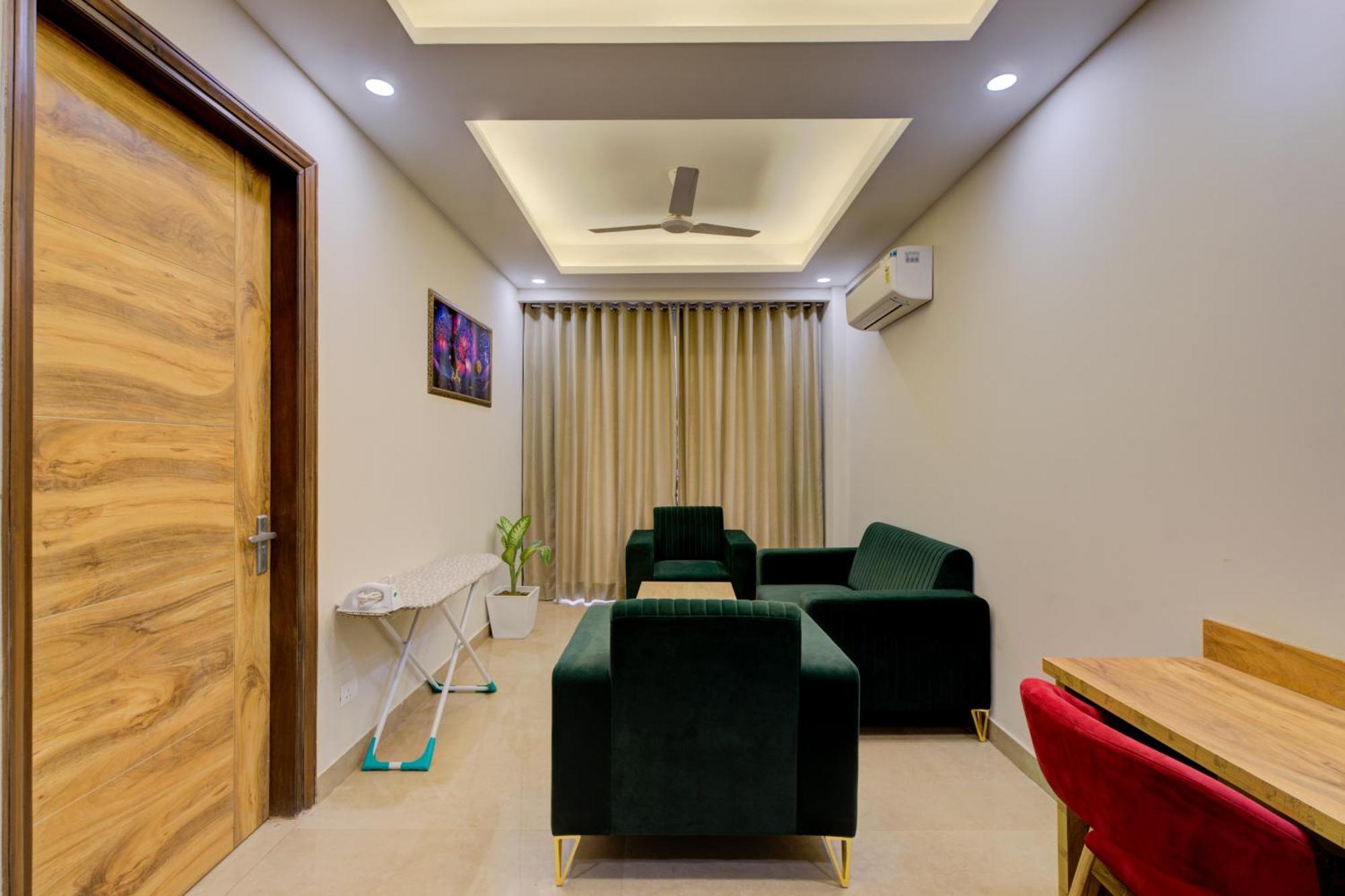 1 Bhk Serviced Apartments Near Millennium City Centre Gurugram With Private Washing Machine Gurgaon Exterior photo