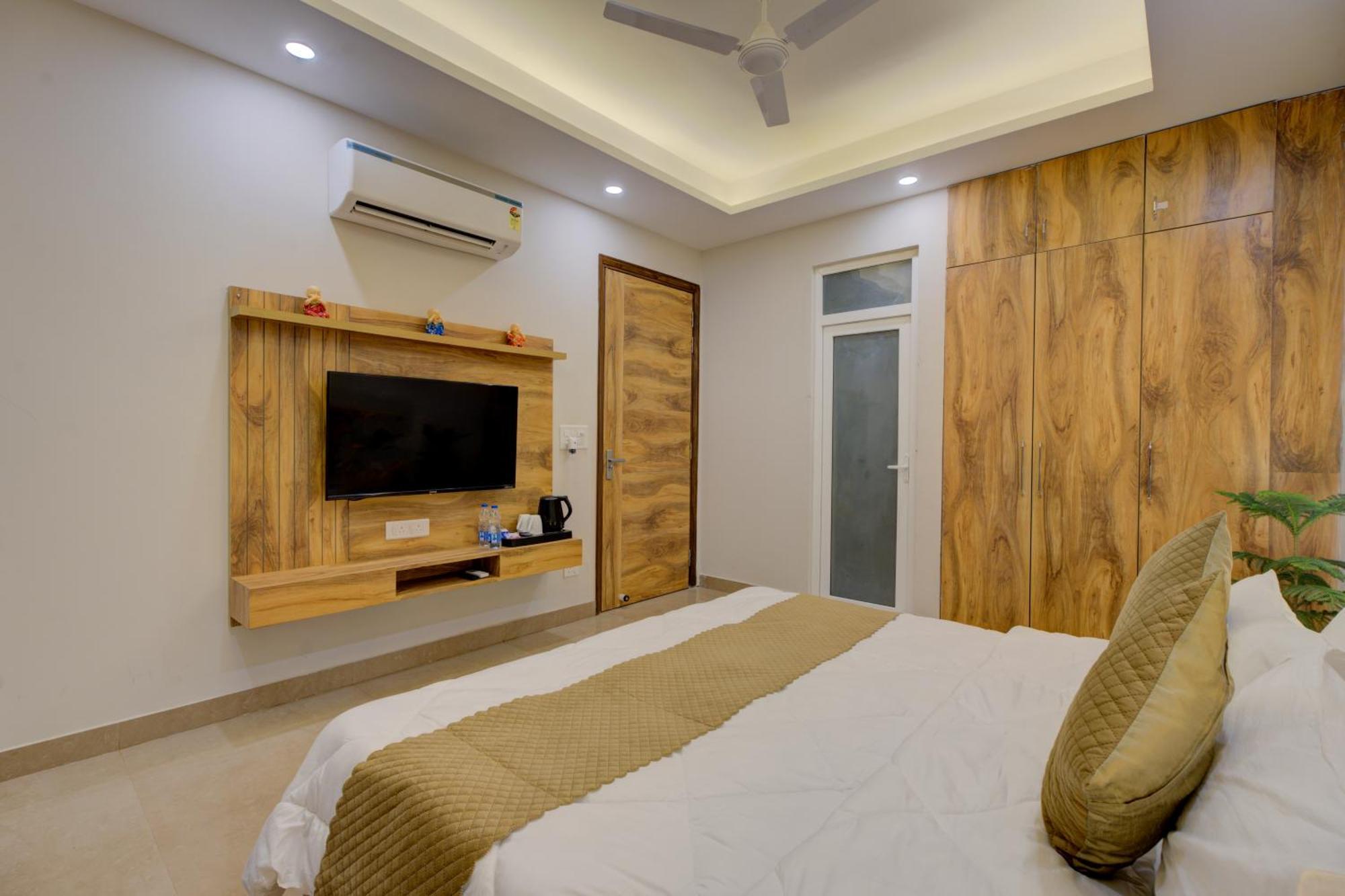 1 Bhk Serviced Apartments Near Millennium City Centre Gurugram With Private Washing Machine Gurgaon Exterior photo