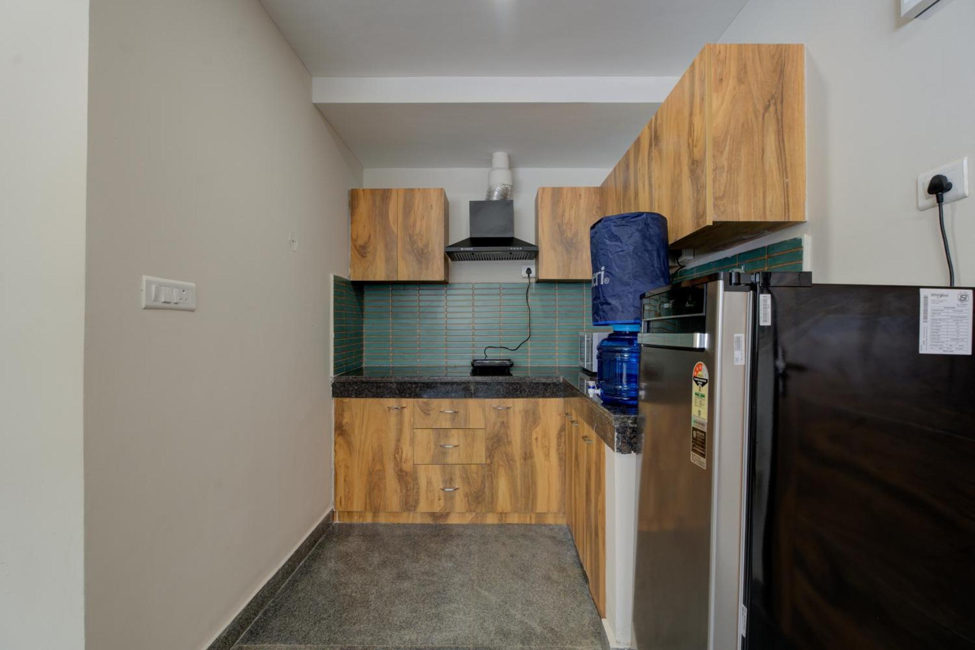 1 Bhk Serviced Apartments Near Millennium City Centre Gurugram With Private Washing Machine Gurgaon Exterior photo